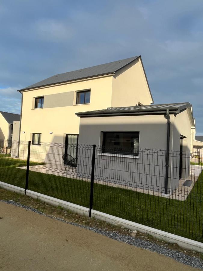 La Belle Melorienne Villa Saint-Méloir-des-Ondes Exteriör bild